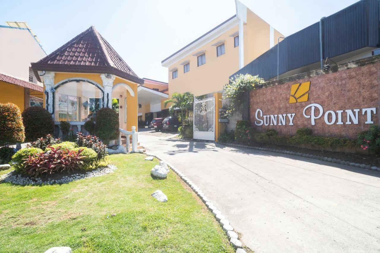 Oyo 197 Sunny Point Hotel Davao City Buitenkant foto